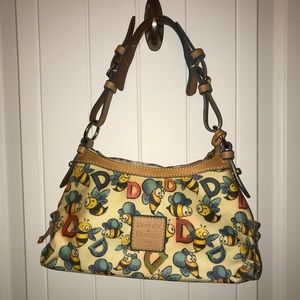 🐝Dooney & Bourke Bumble Bee slouch shoulder purse